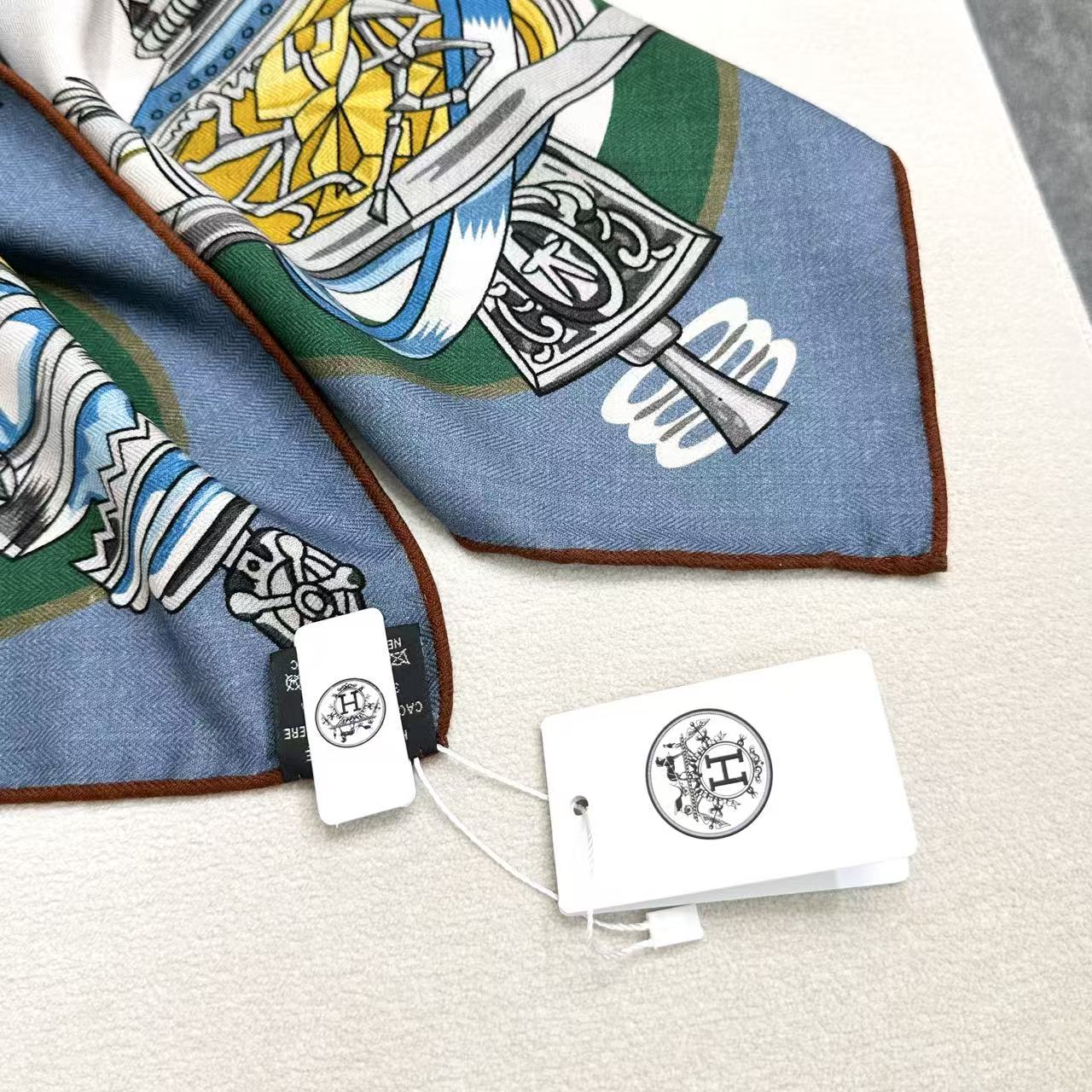 HM  Creative Origins Scarf 135CM Blue White Cashmere Silk 969435