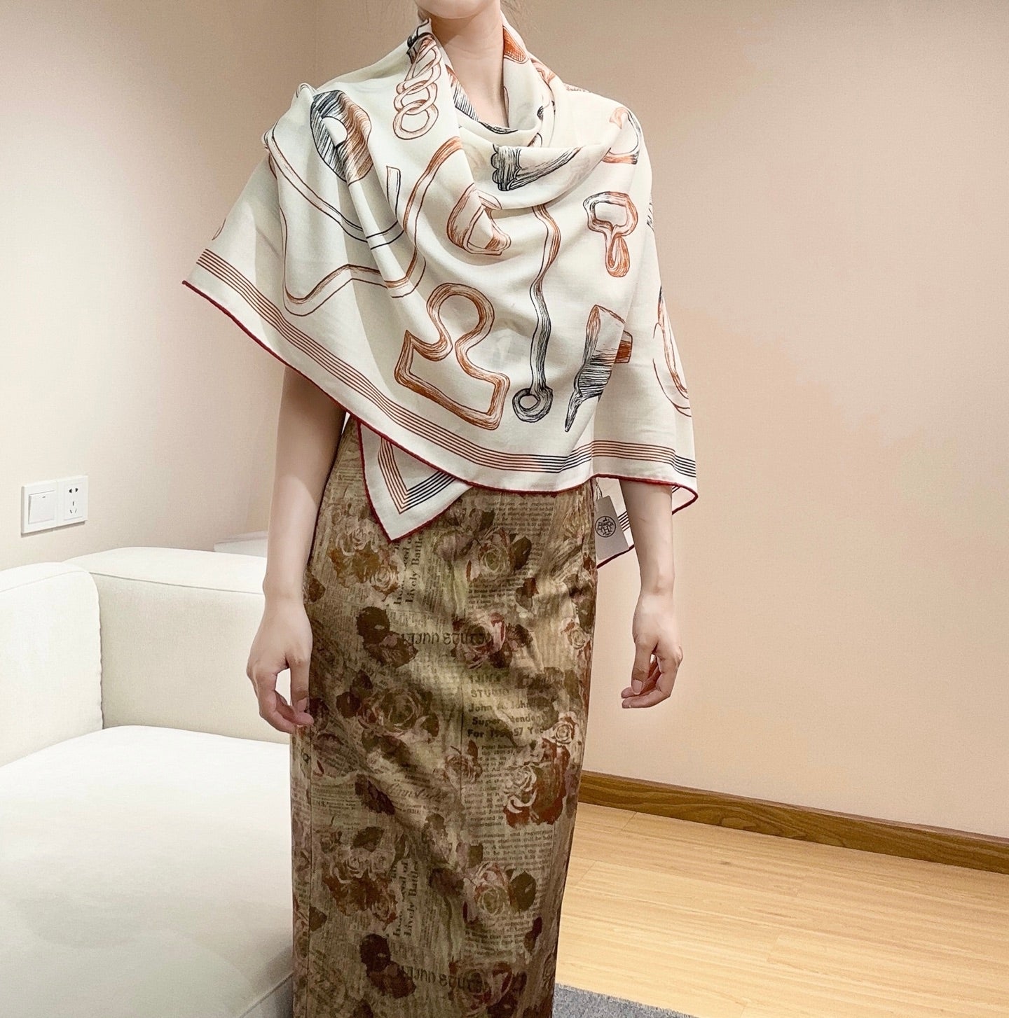 HM Reversible Shawl Scarf 135CM White Deep Red Cashmere Silk 969421