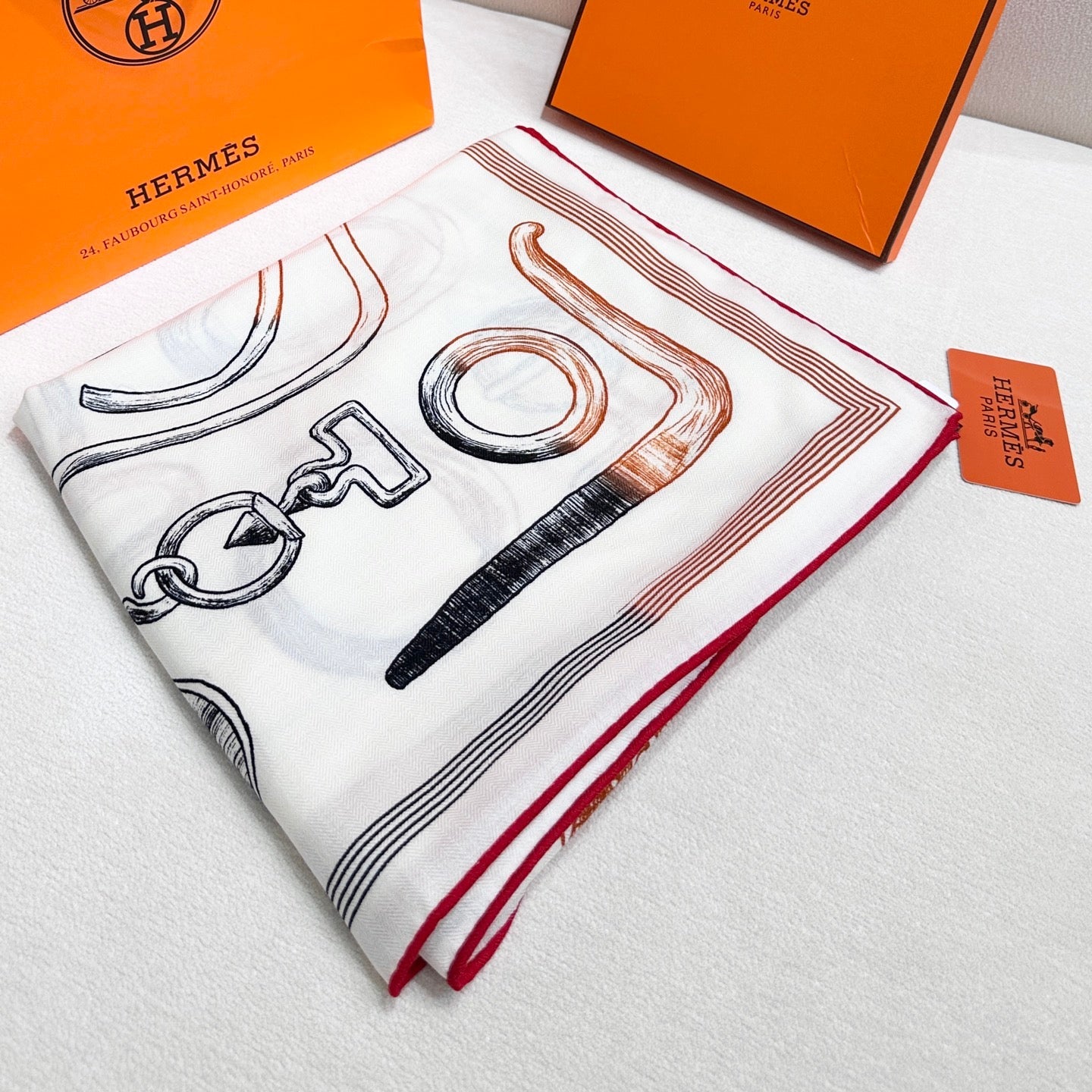 HM Reversible Shawl Scarf 135CM White Deep Red Cashmere Silk 969421