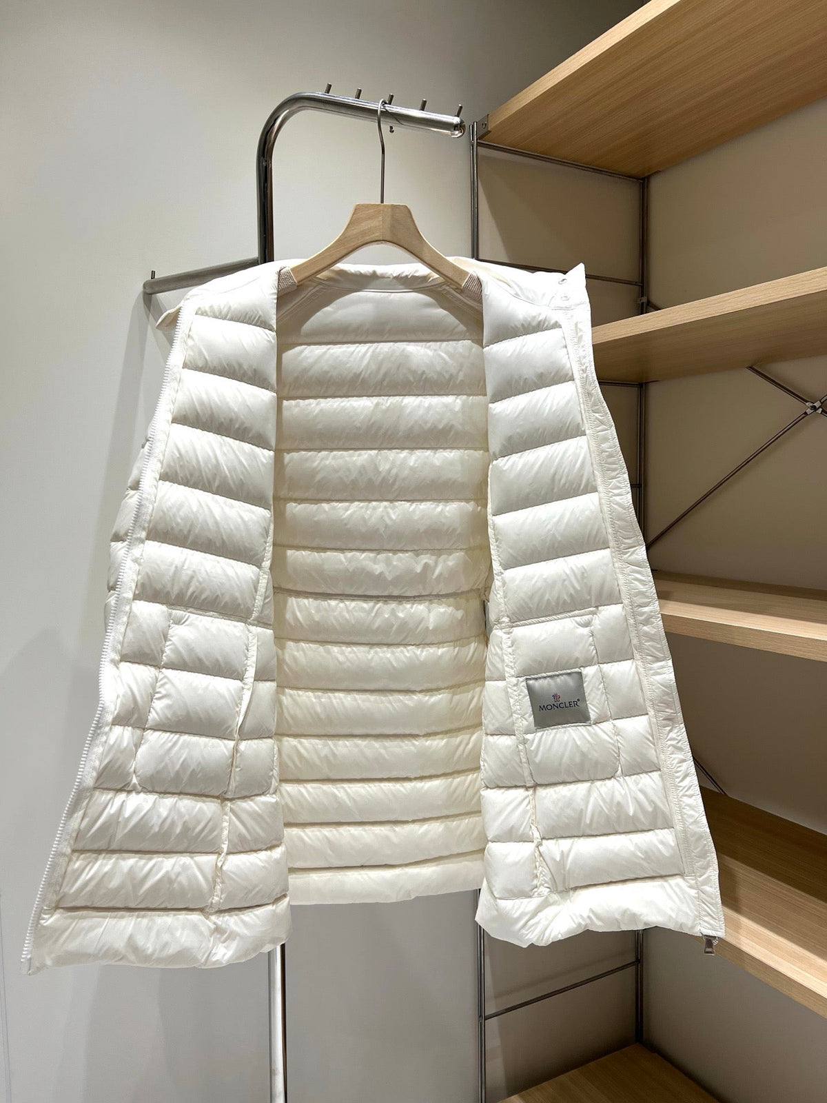 Moncler 2026 Genet Long Down White Jacket