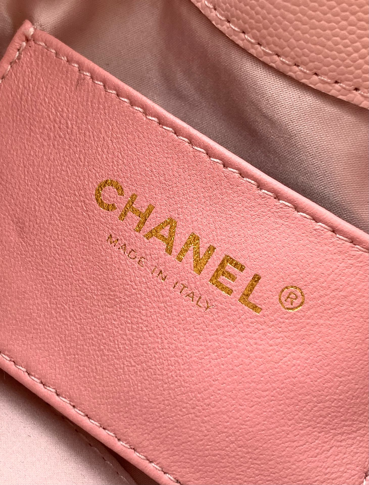 CC 25C Hobo Bags 20cm Light Pink Grained Calfskin