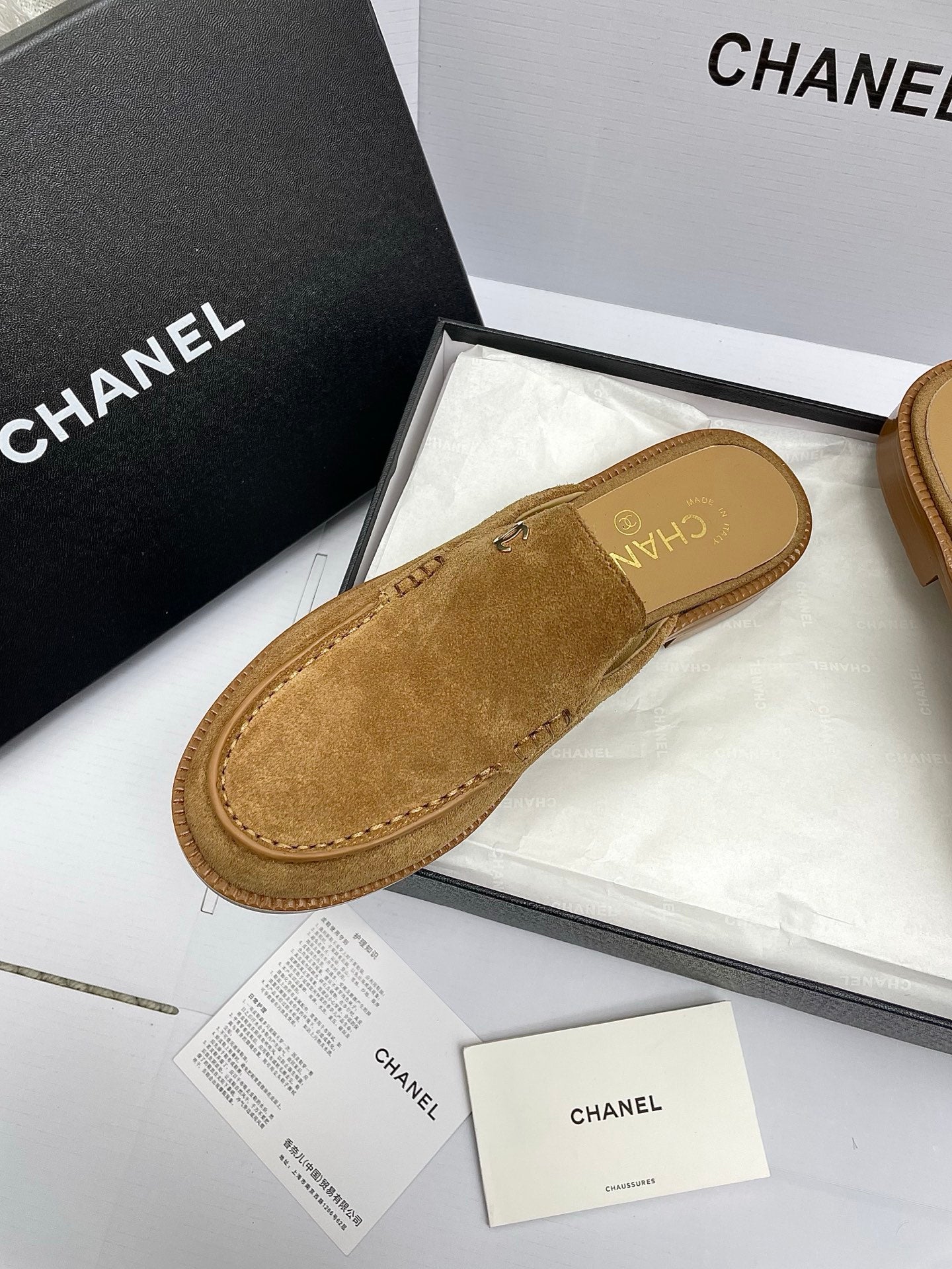 CC 26s Double C Mule Caramel Brown Suede 645303