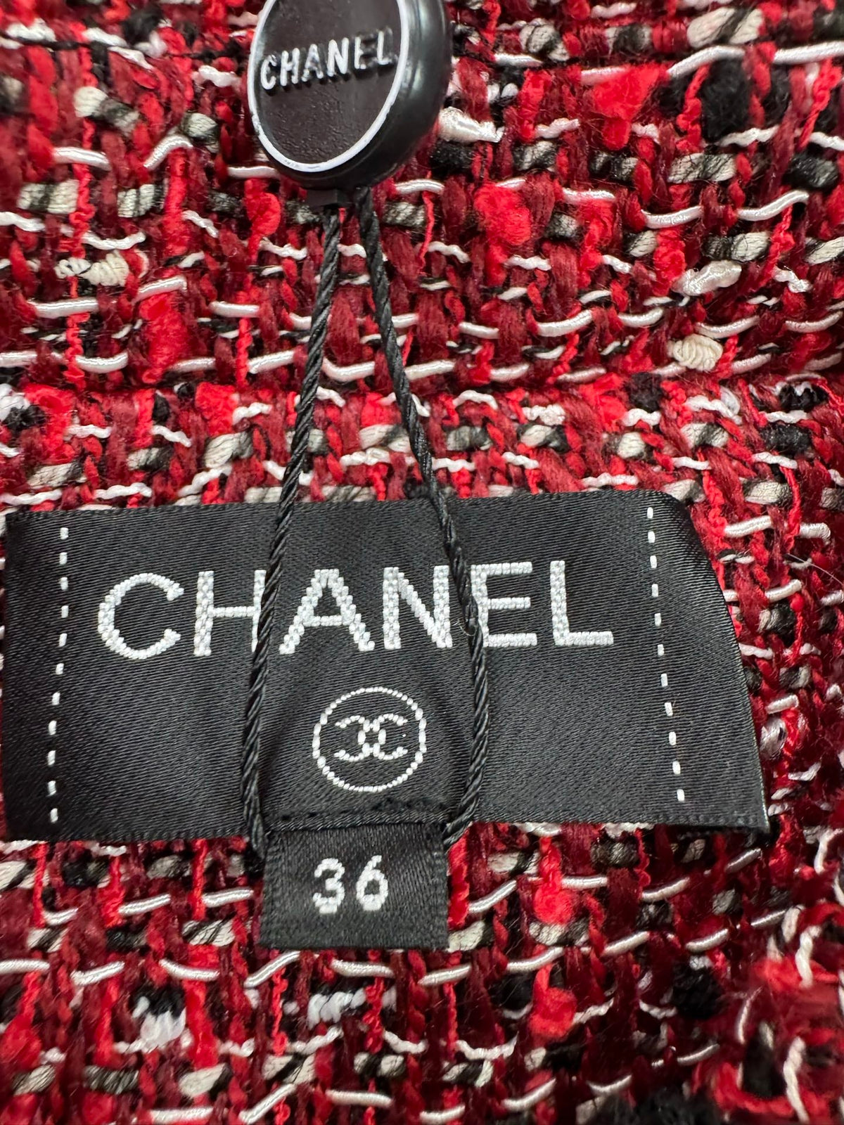 Chanel 2026 Cropped Jacket Red Tweed