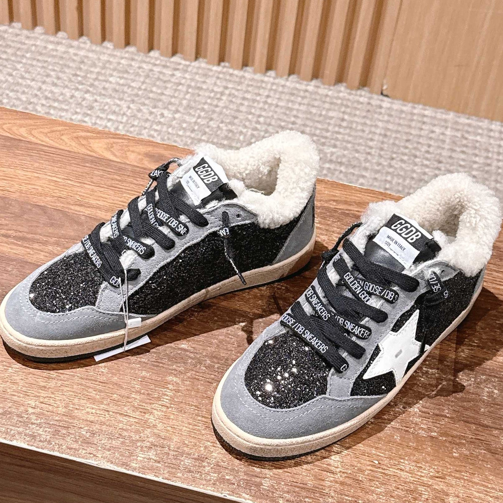 Golden Goose 2025 Wool-Lined Dirty Sneaker Light Gray mix Black Suede 444261