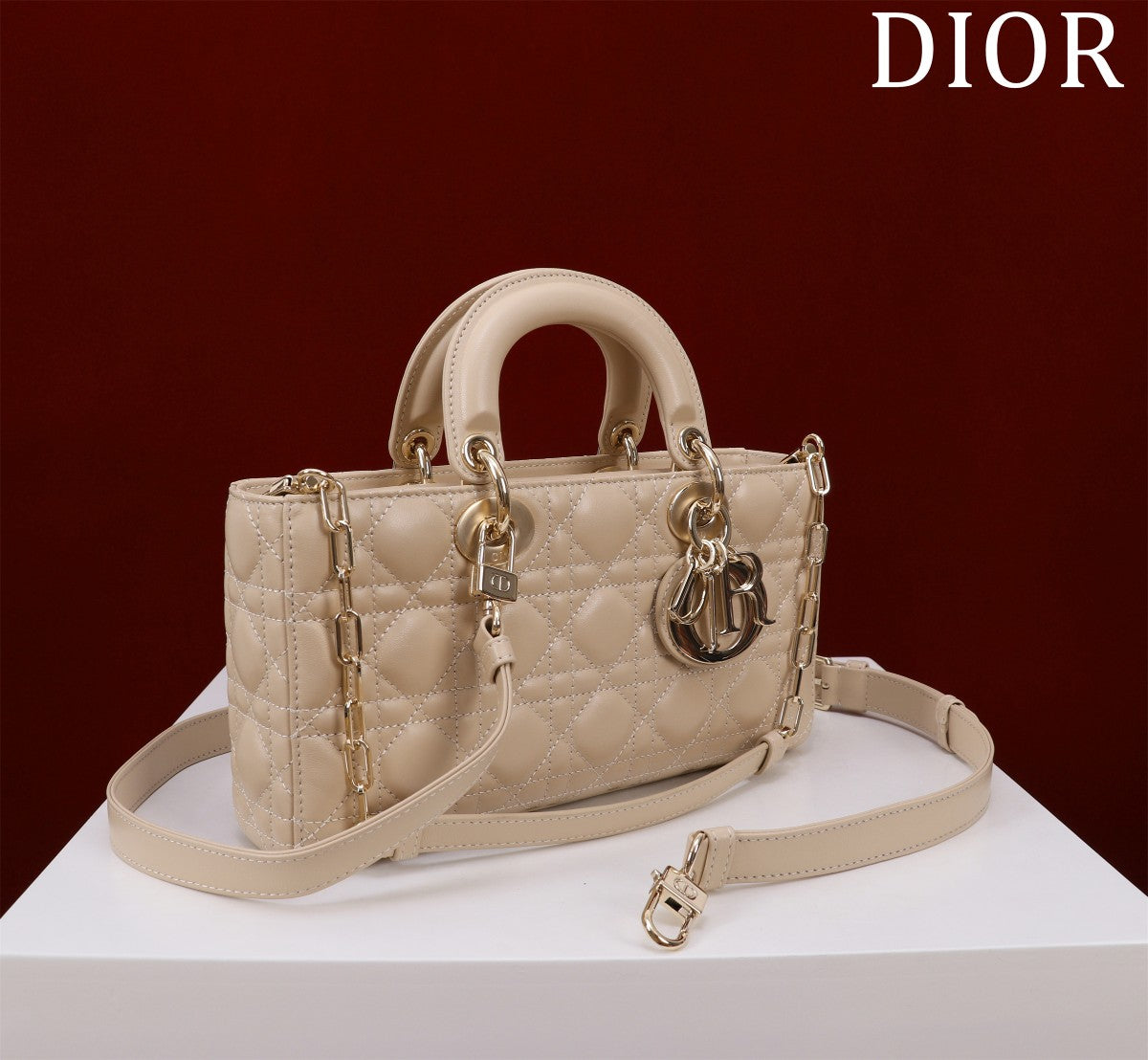 medium lady d-joy 26 light beige lambskin
