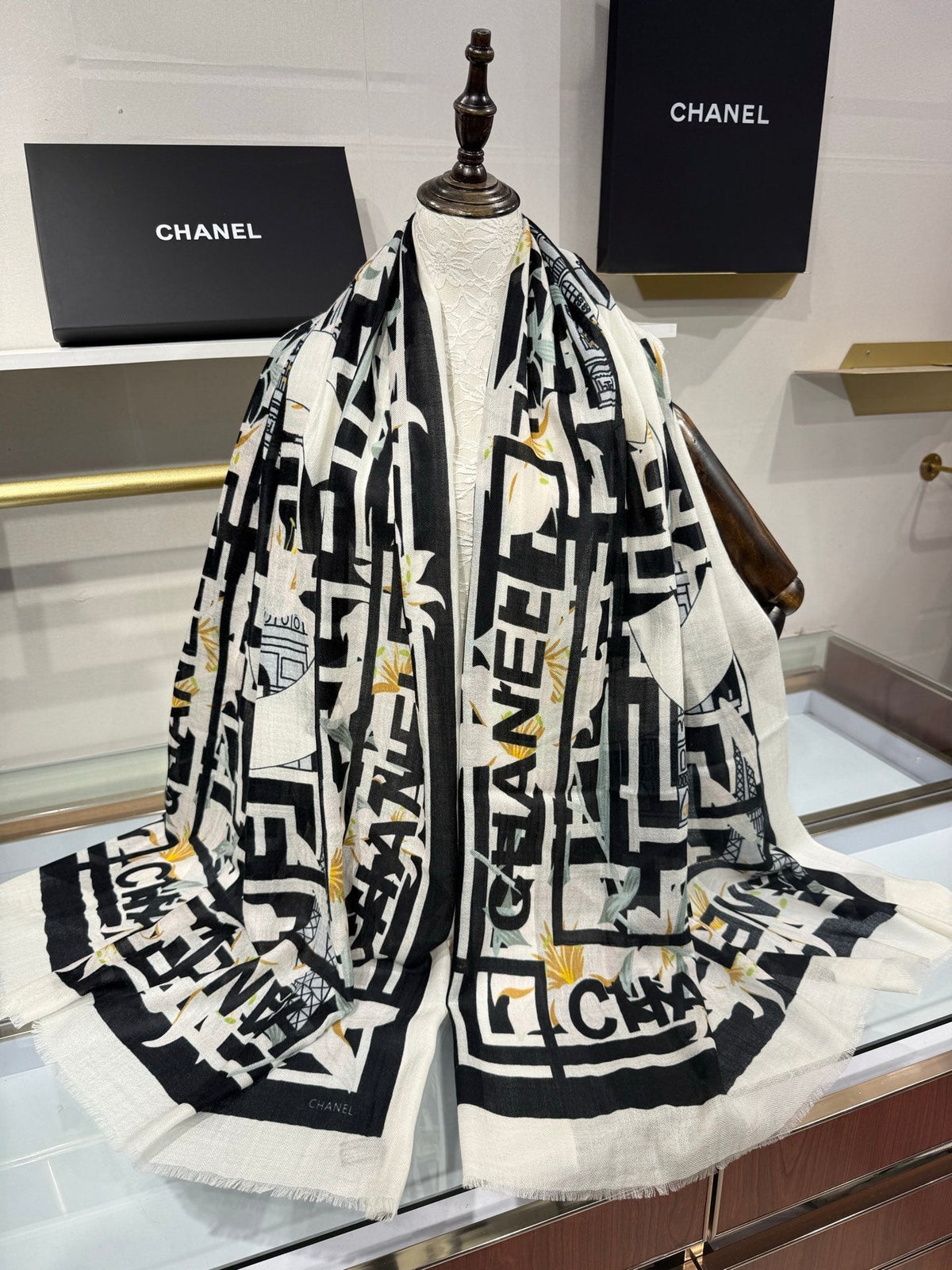 Chanel 2026 Architectural Motif Scarf 200cm Cashmere 213271