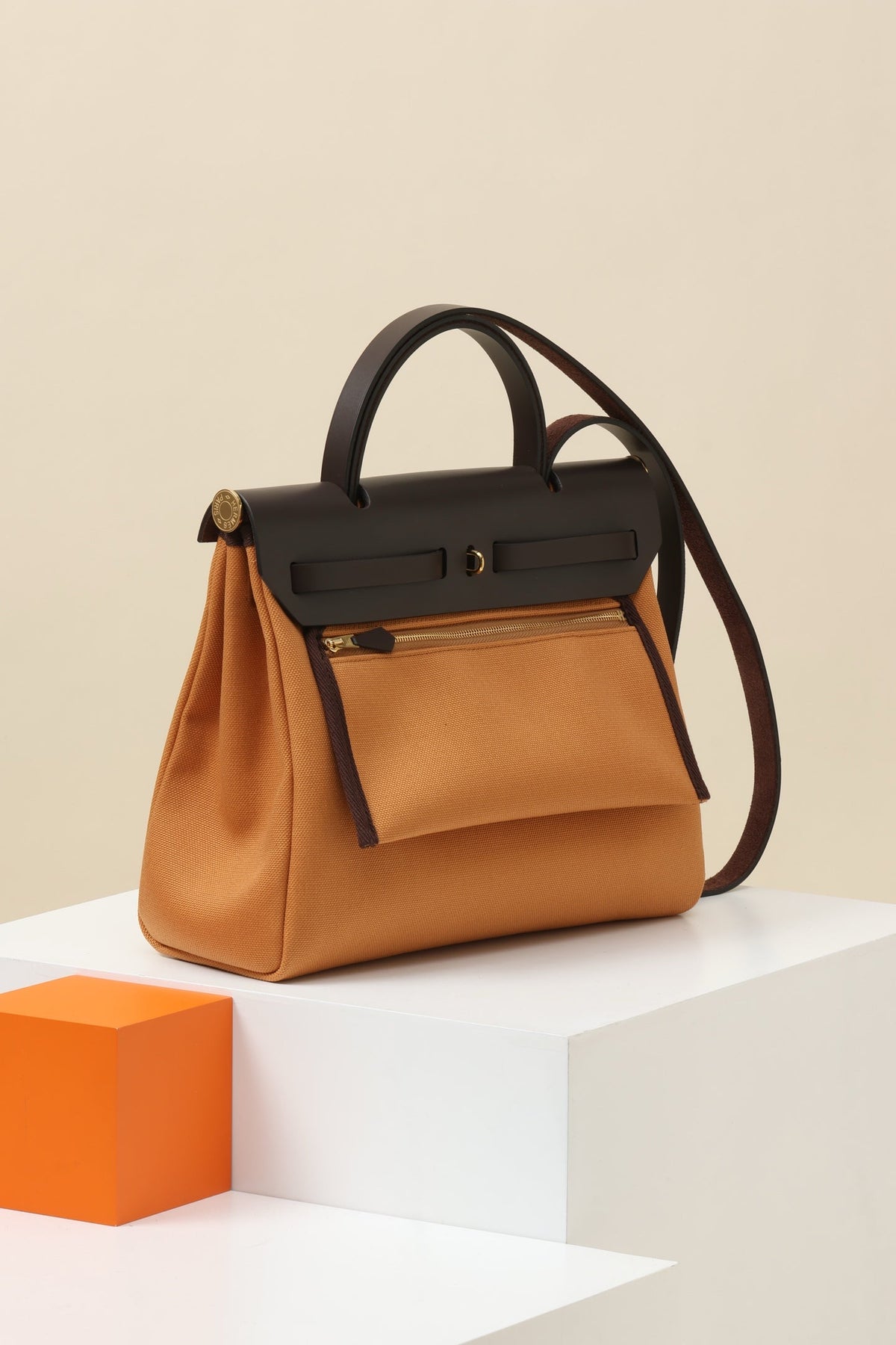 High-end Hermes 2026 Herbag Zip Pocket Bag 31cm Canvas Hunter Leather