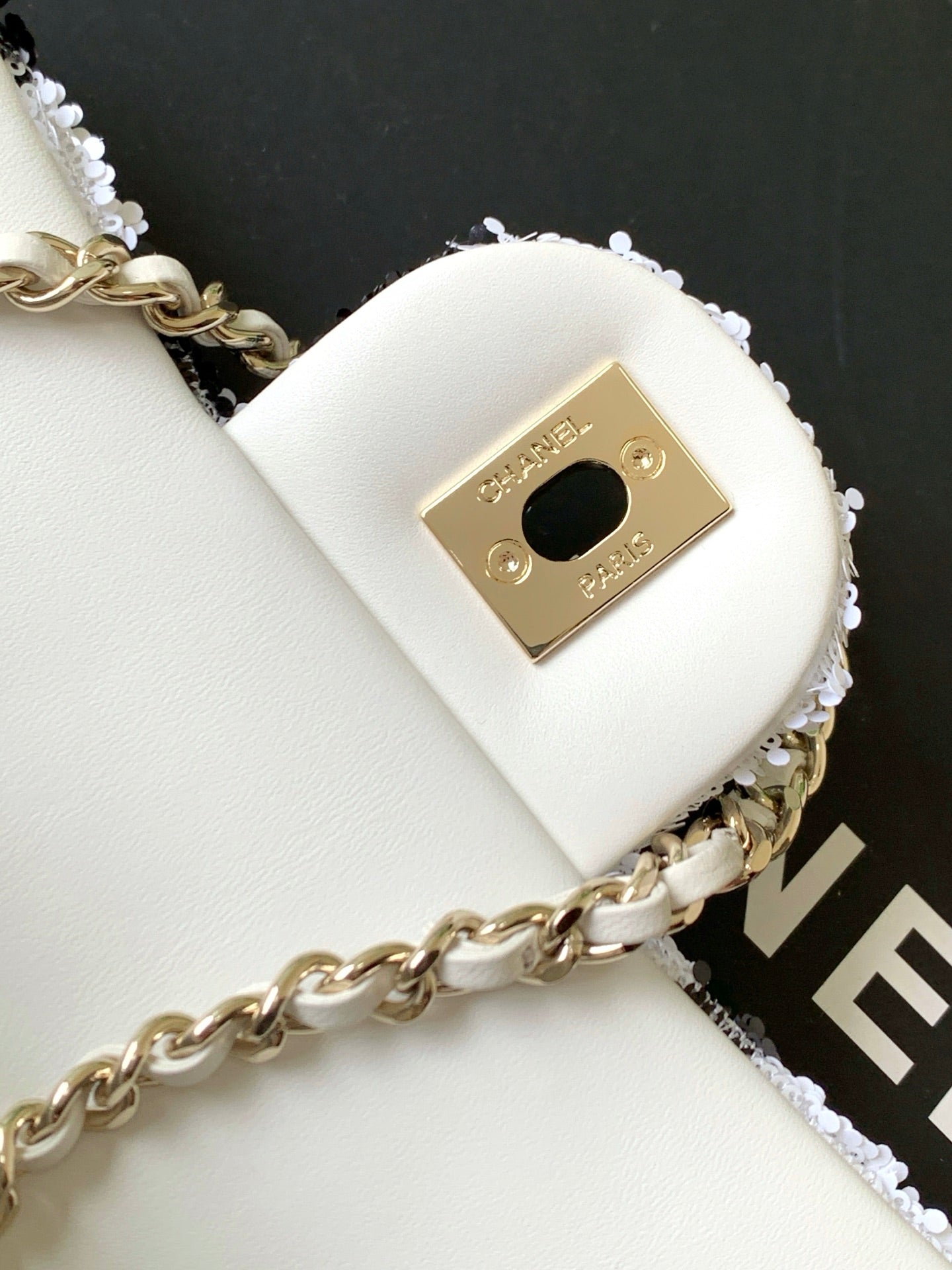 CC 2025 Flap Bag Silver Black Sequin 298202
