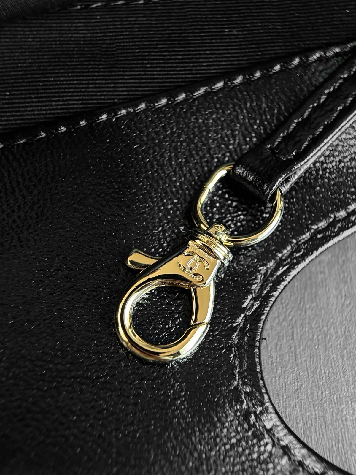 Chanel 2026 Shopping Bag Beige Black Ponyhair And Lambskin 387696
