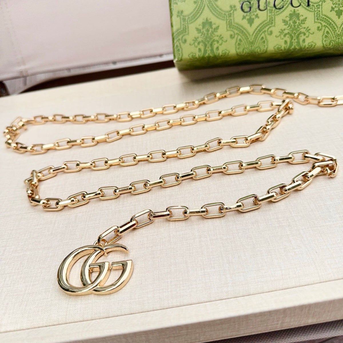 Gucci 2026 Double G Charm Belt Gold 204543