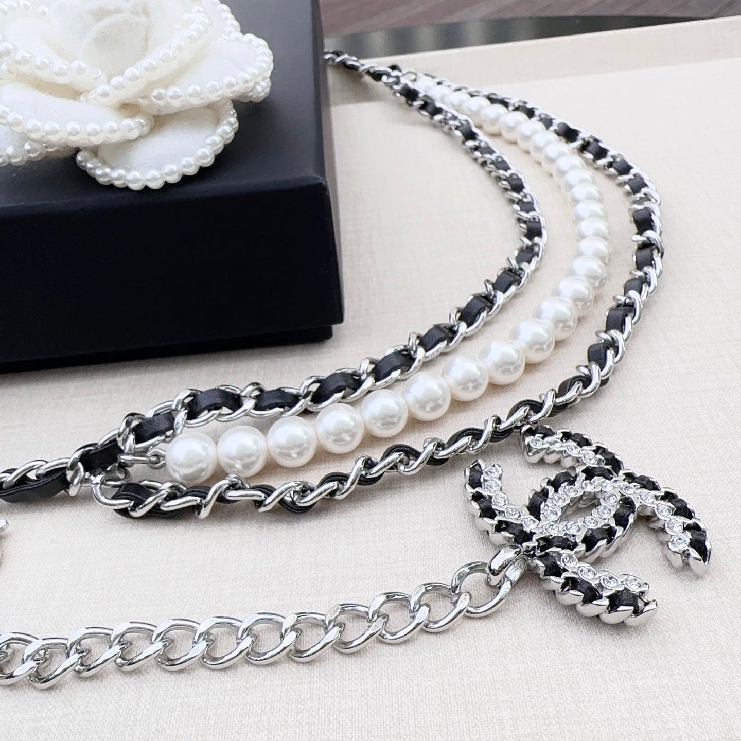 Chanel 2026 Pearl Waist Chain Belt 215177