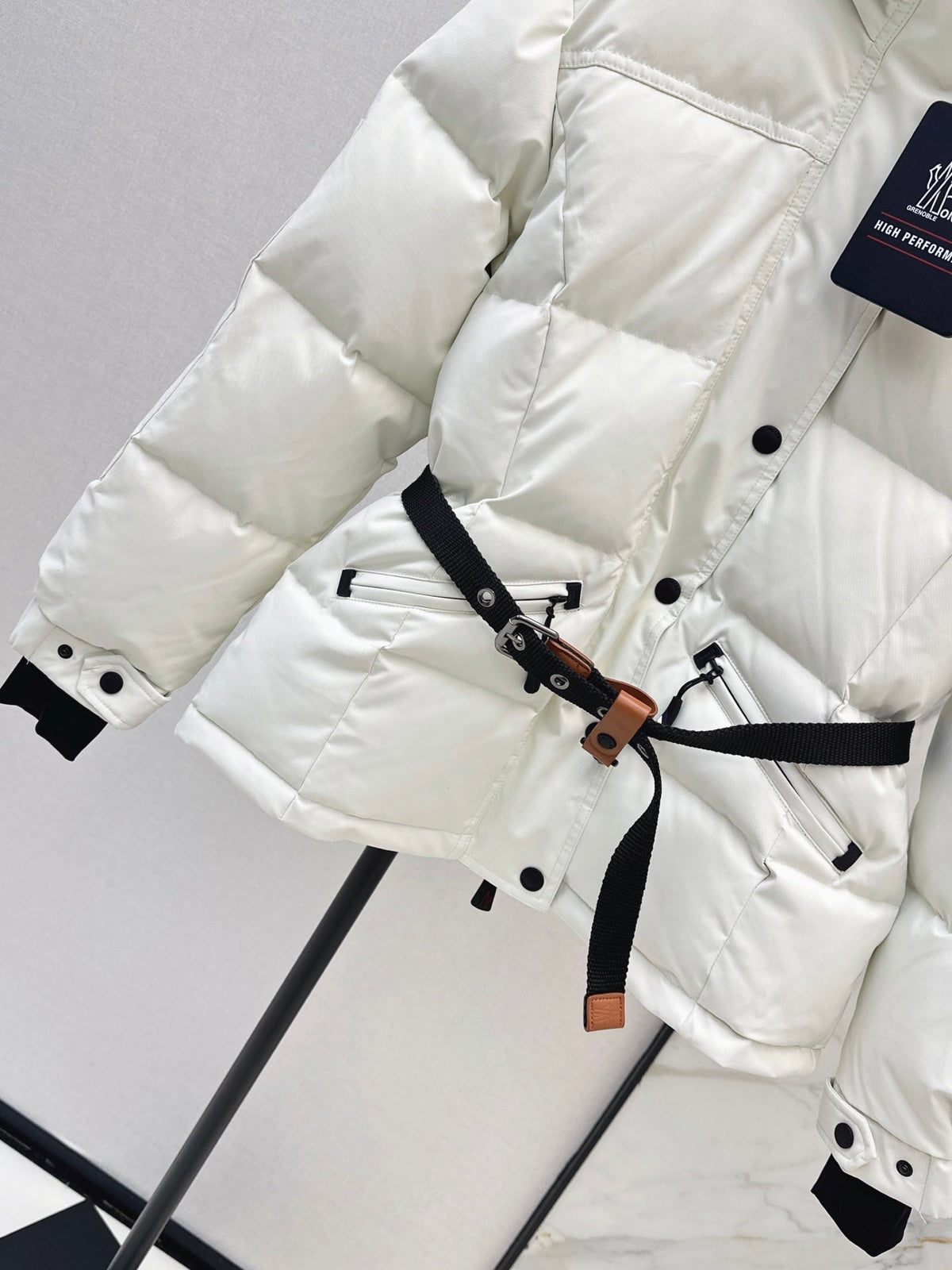 Moncler 2026 Hooded Ski Jacket White Down Polyester 780288