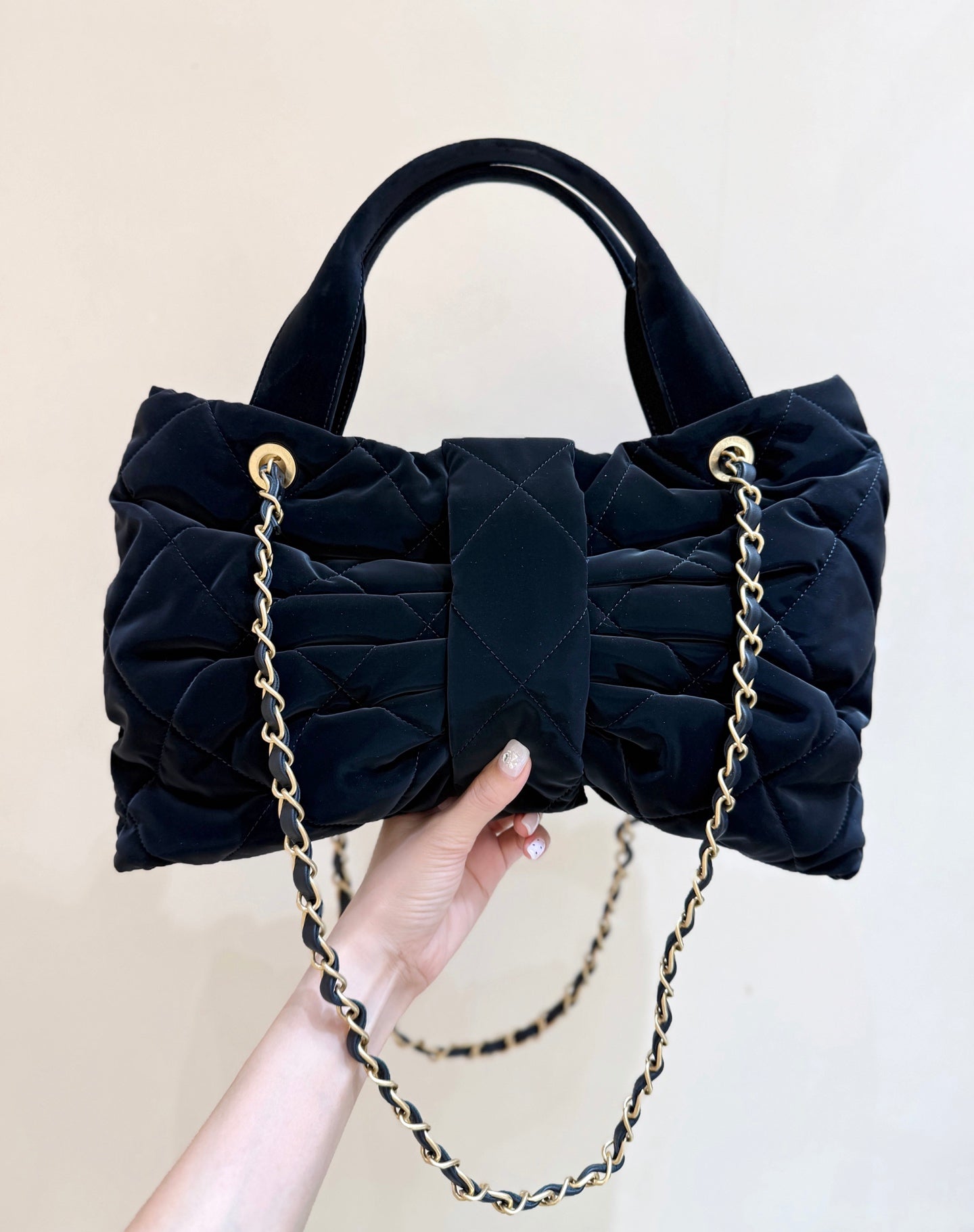 Chanel 2025 Bow Bag 38cm Black Velvet 346058