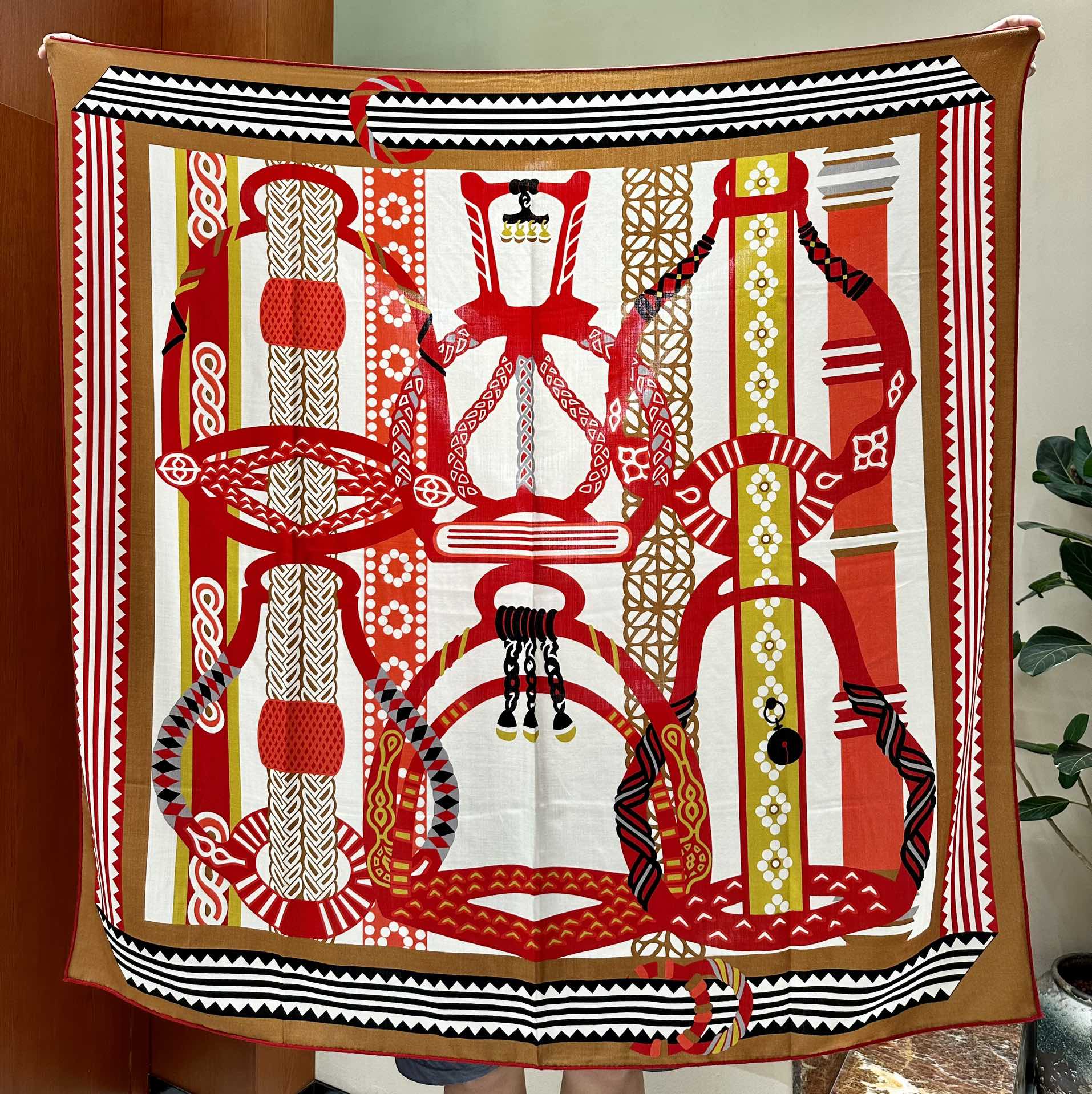 Fantaisie d'Etriers Shawl 140 CM Red Colorful Silk