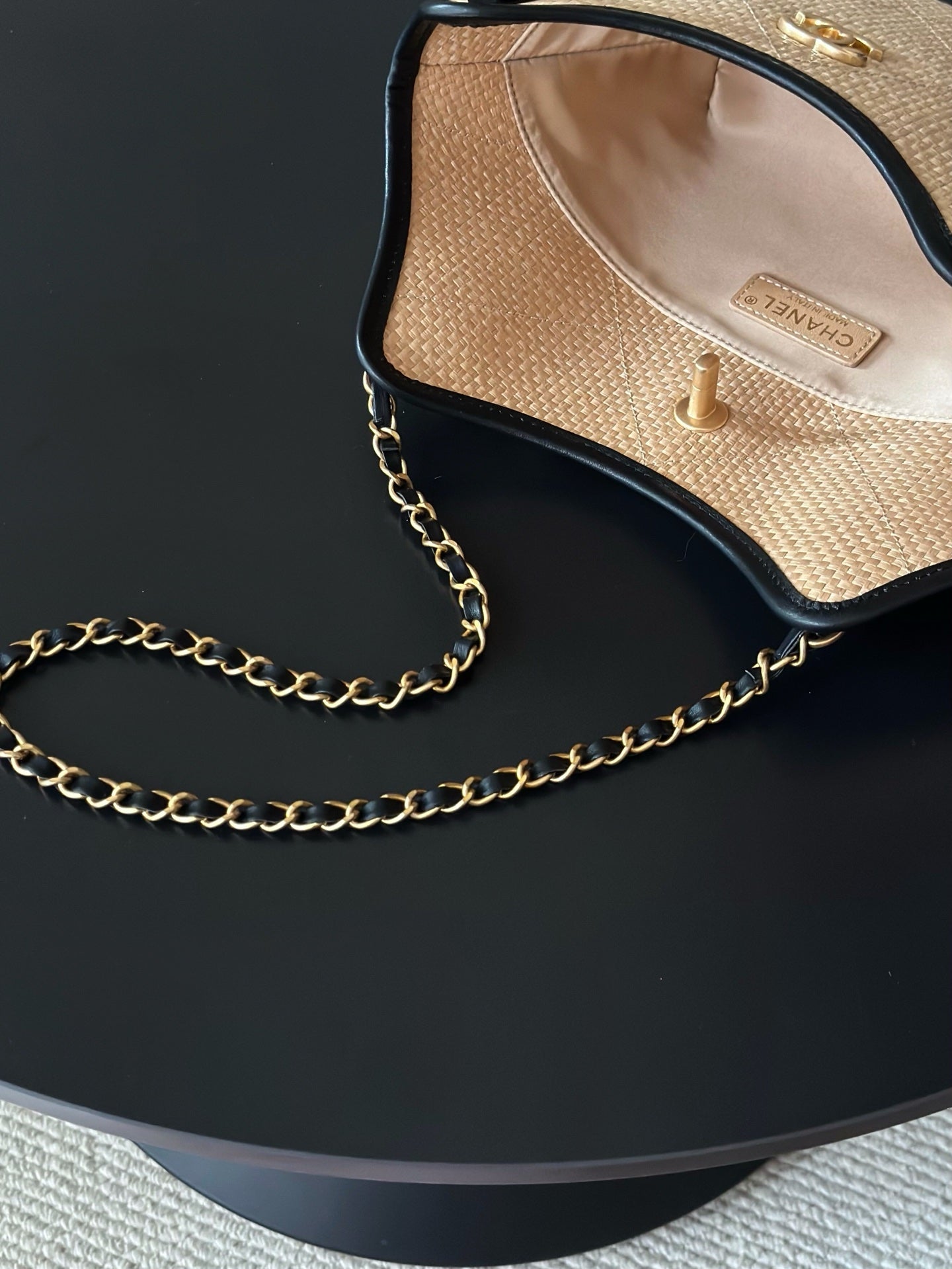 Chanel 2025 Maxi Hobo Bag 31cm Dark Beige mix Black Straw Leather 320858