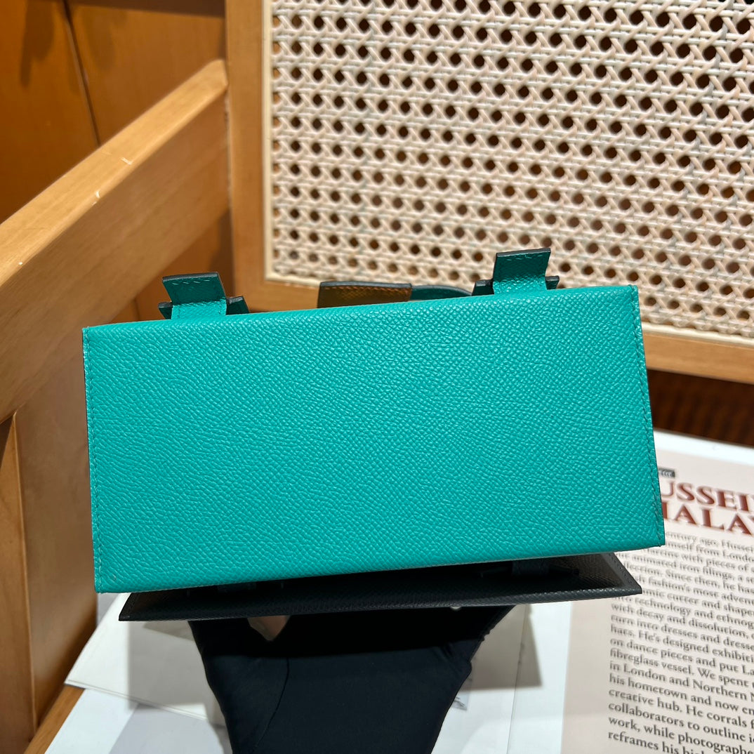 High-end Hermes 2026 Kelly Doll Picto Bag 18cm Cowhide