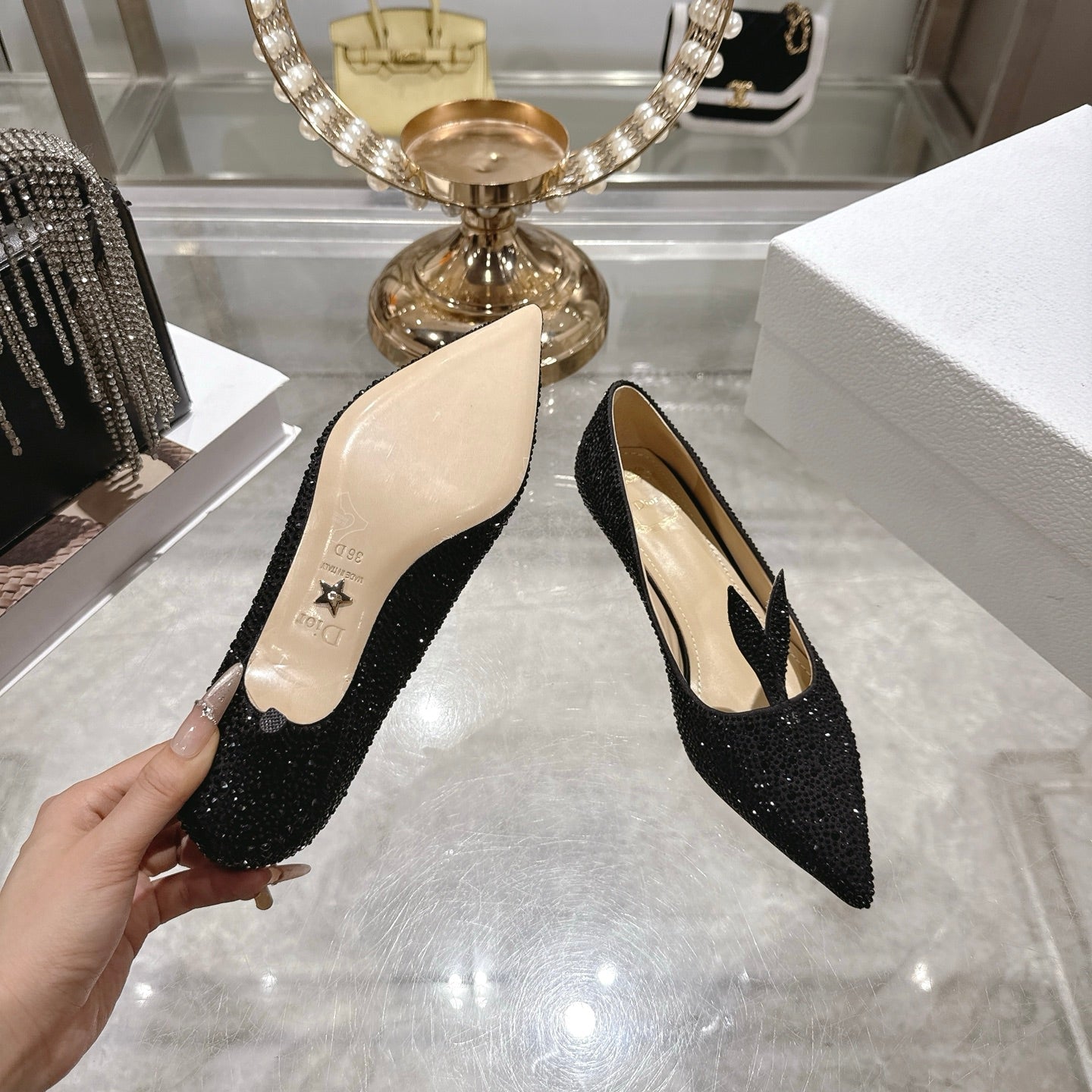 CD 26 Pump 35mm Black Full Diamond Sheepskin 592202