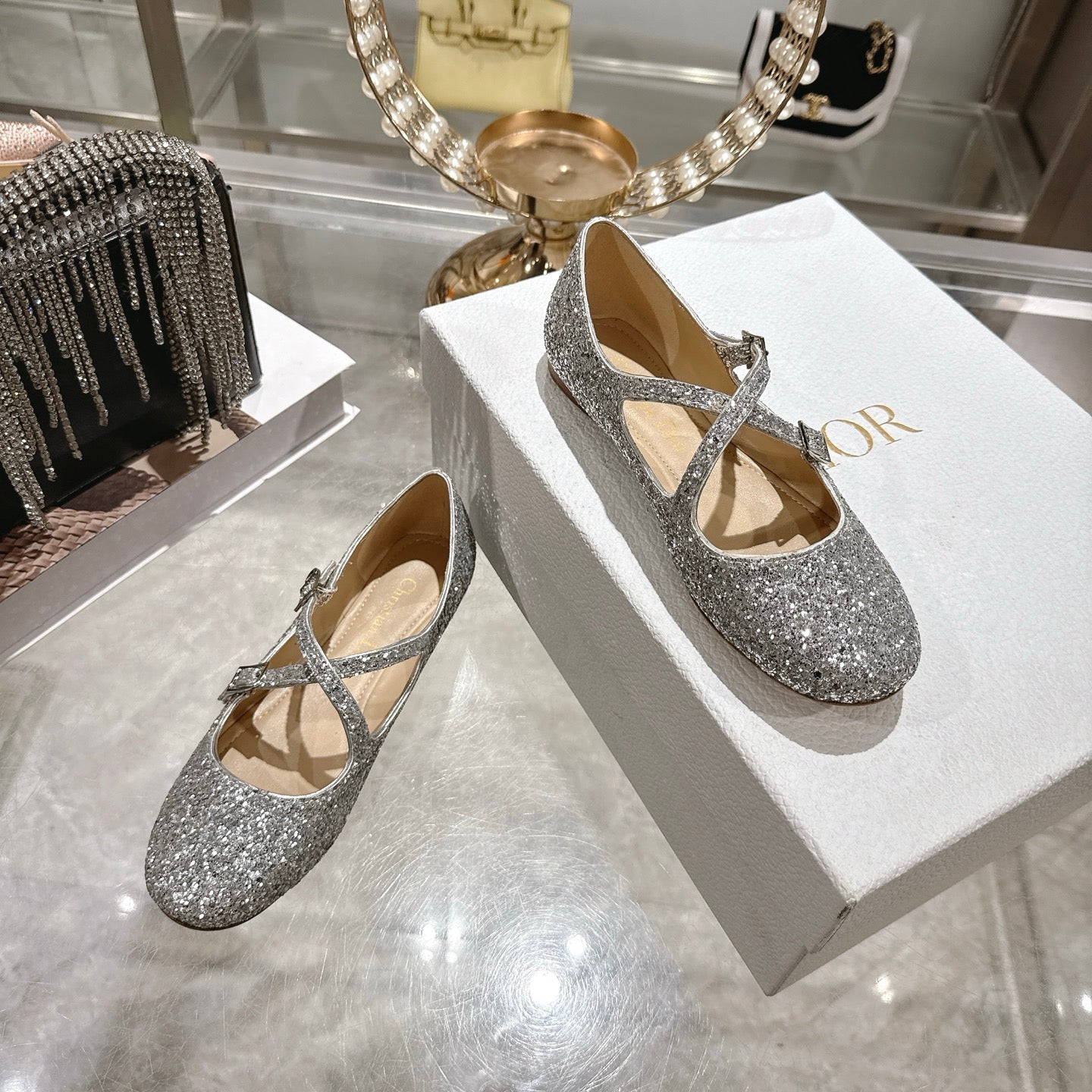CD 26 Ballet Flats Gray Leather With Sequins 592216