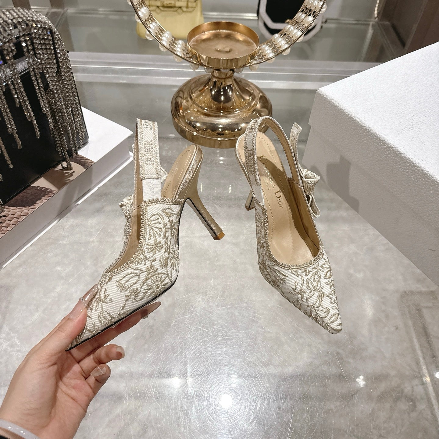 CD 26 Slingback Metallic Floral Embroidery 85mm Ivory Gold Tweed 592232