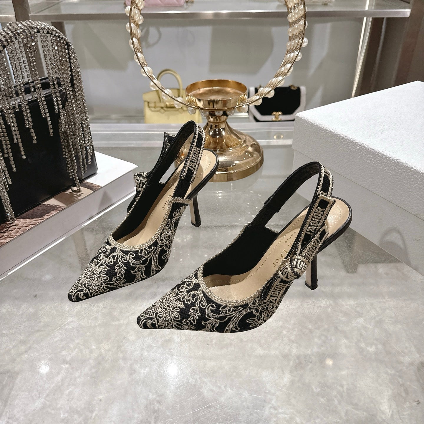 CD 26 Slingback Metallic Floral Embroidery 85mm Black Gold Tweed 592233