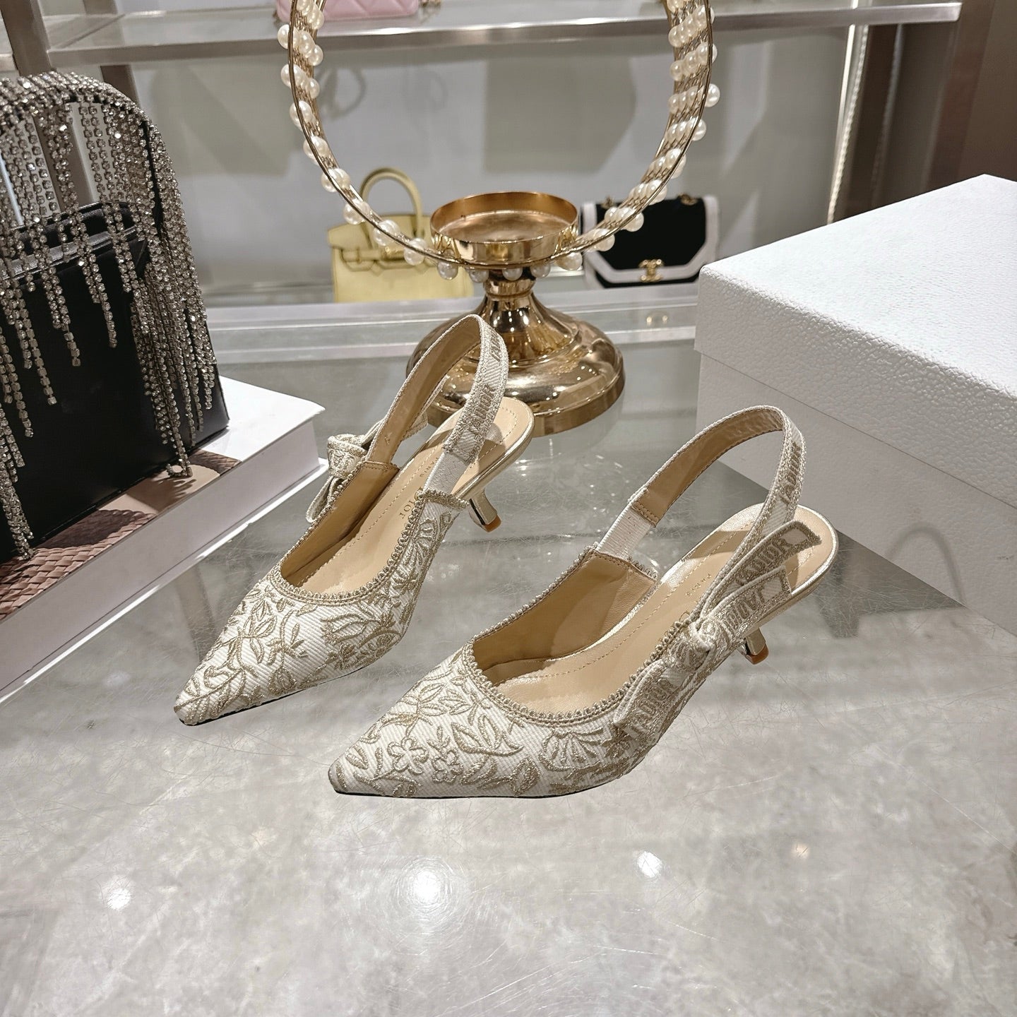 CC 26 Slingback Metallic Floral Embroidery 45mm Ivory Gold Tweed 592234