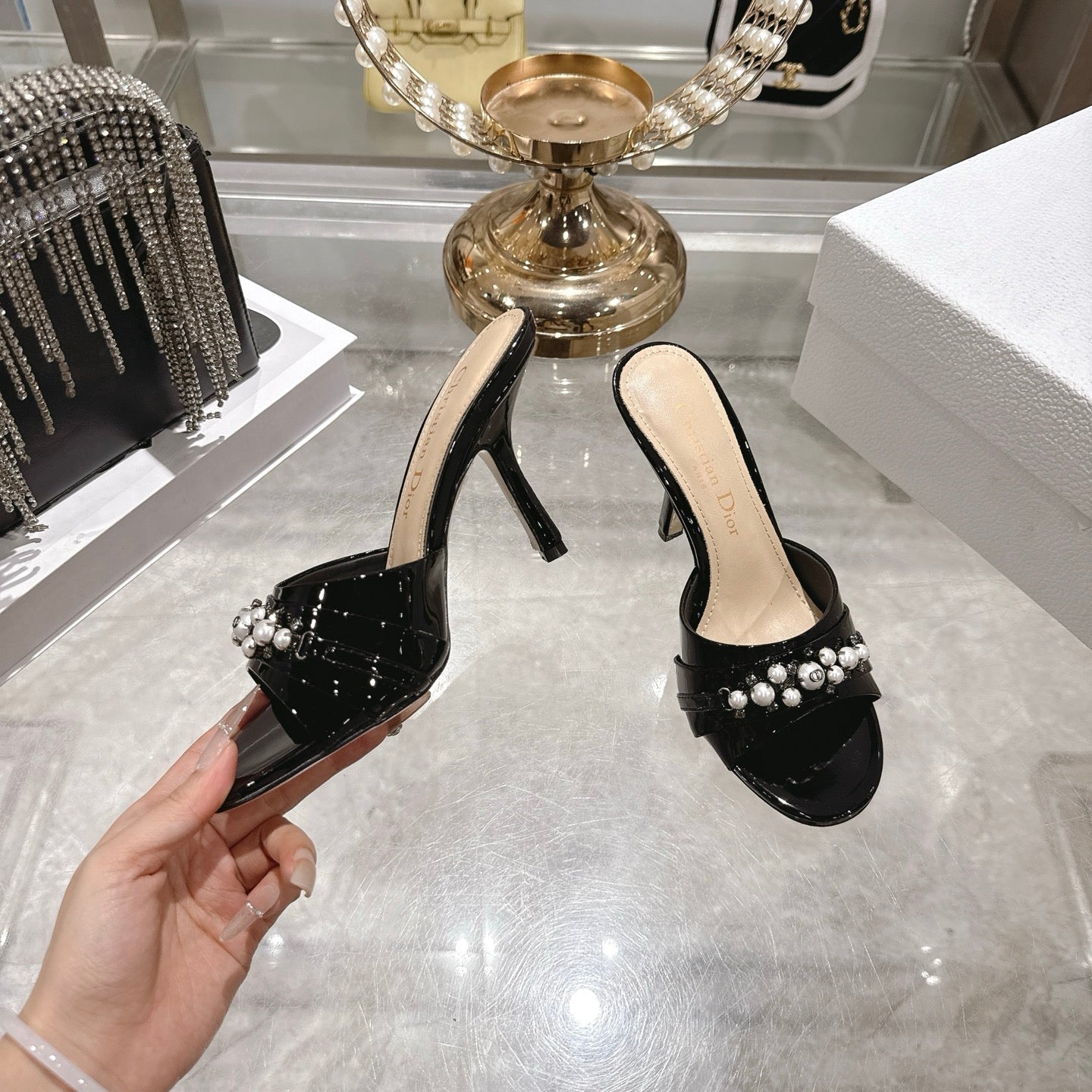 CD 26 High-Heeled Mules 85mm Pearl Black Patent Leather 592251