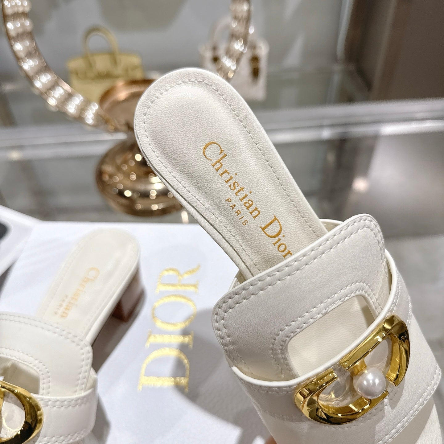 CD 26 Chunky Heel Sandals 35mm White Leather 592267