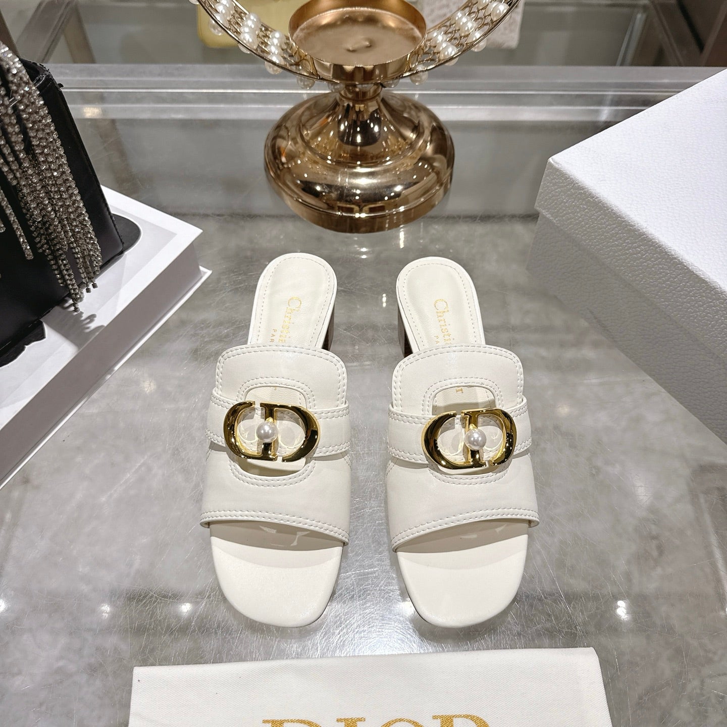 CD 26 Chunky Heel Sandals 35mm White Leather 592267