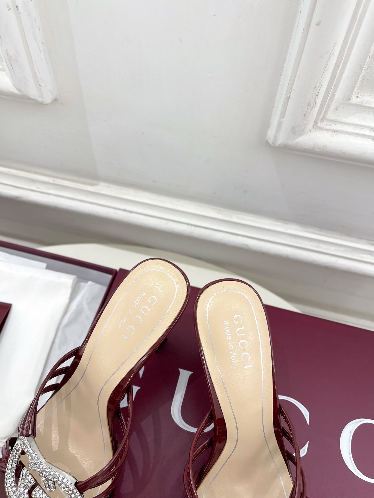 GG 26 High-Heeled Mules 85 Dark Red Beige Patent Leather 587085