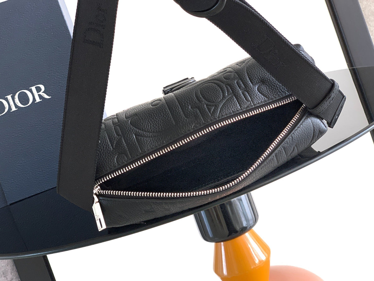 Dior 2026 Jett Zipped Messenger Bag 25cm Grained Calfskin 384743