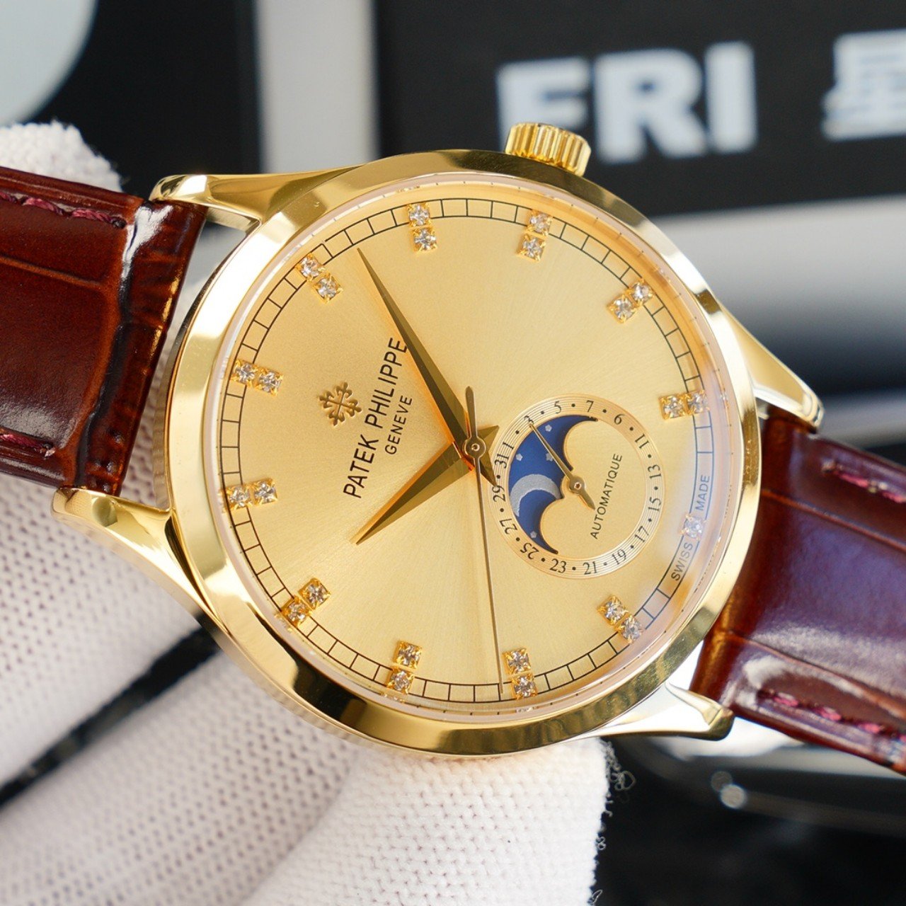 PATEK CALATRAVA MOONPHASE GOLD CASE