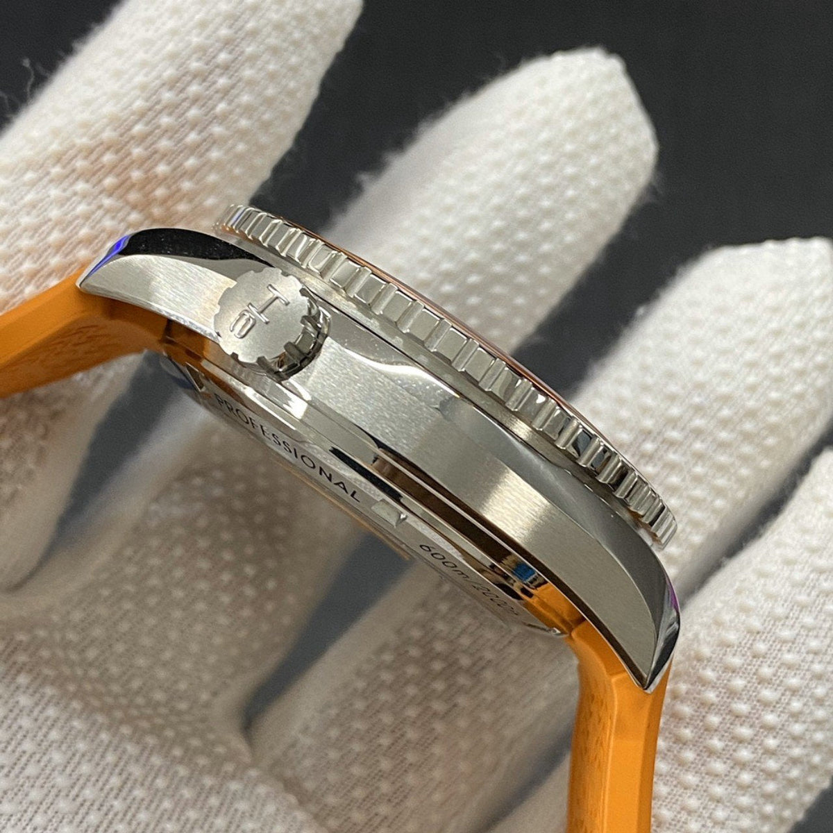 SEAMASTER PLANET OCEAN 600M CO-AXIAL ORANGE BLACK DIAL