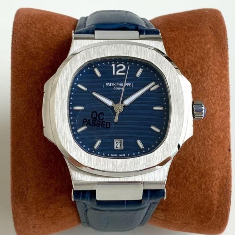 NAUTILUS STAINLESS STEEL 40MM BLUE DIAL